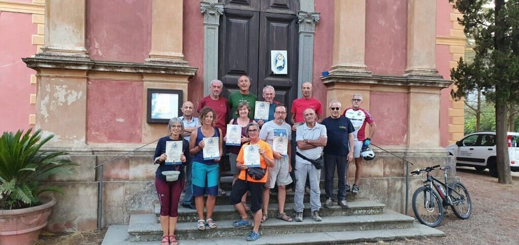 Consegna Testimonium A 10 Pellegrini Del Cai Bologna 5749