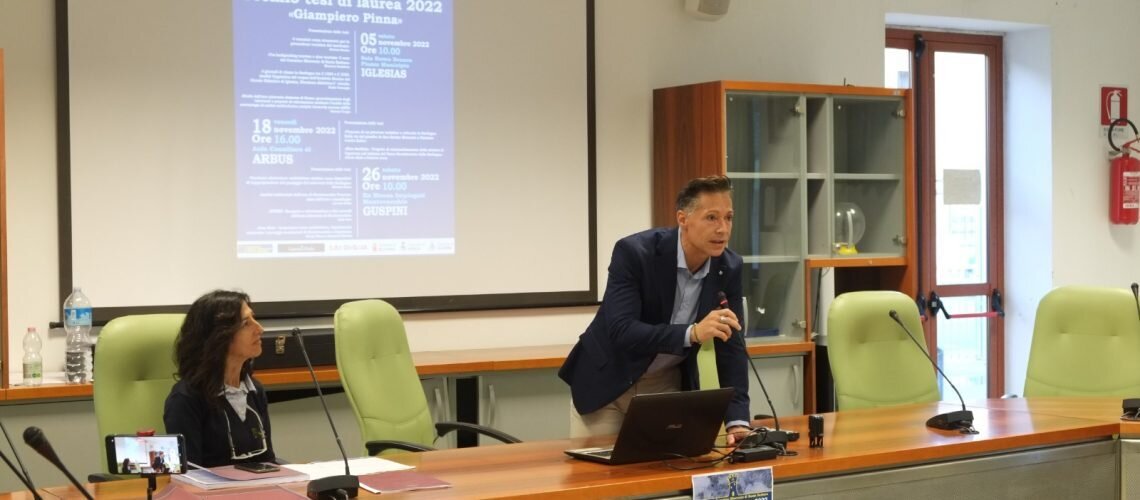 Presentazione Tesi Di Laurea Ad Arbus 5404