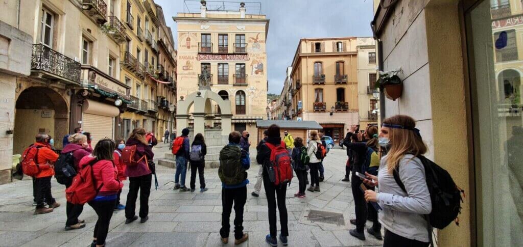 Sempre Pi Escursionisti Lungo Il Cmsb Accompagnati Da Giovani Guide Locali 5914
