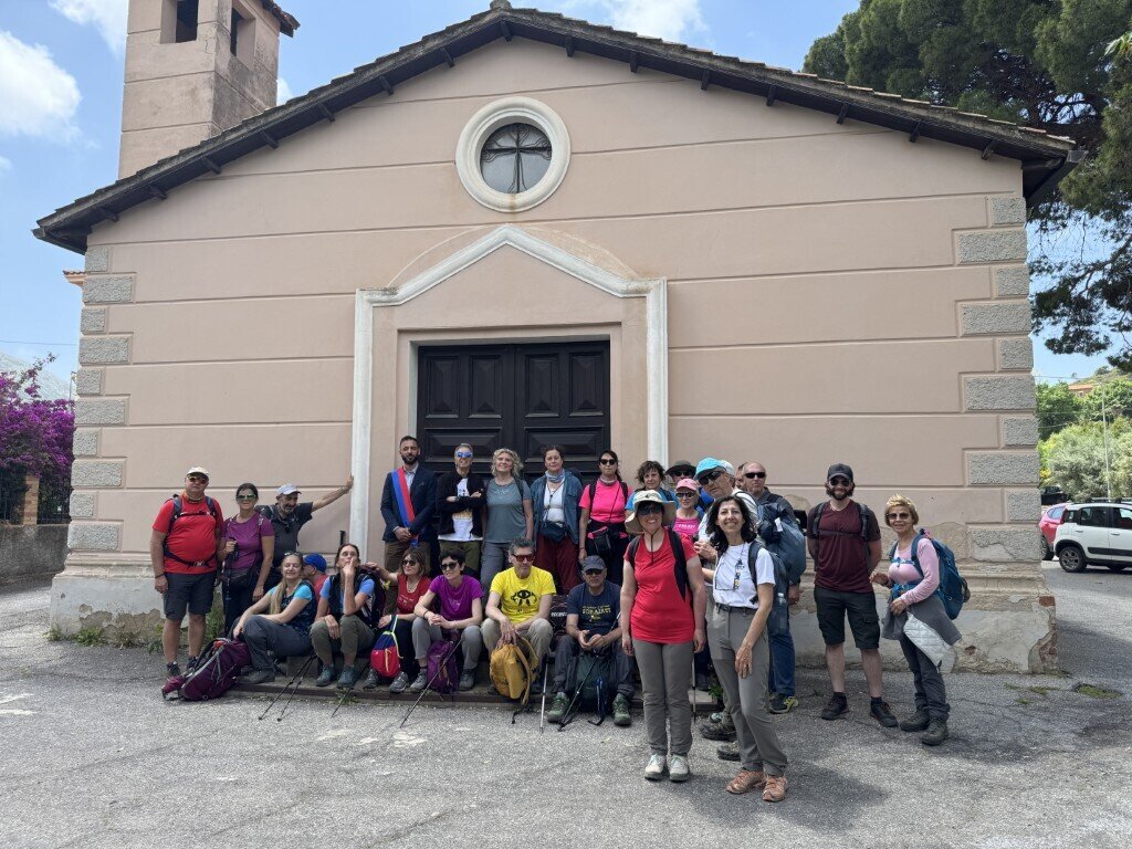 Si Conclude Ad Iglesias L Esperienza In Cammino Con Gli Amici Dell Associazione Disabili Visivi E Geologia E Turismo 10694