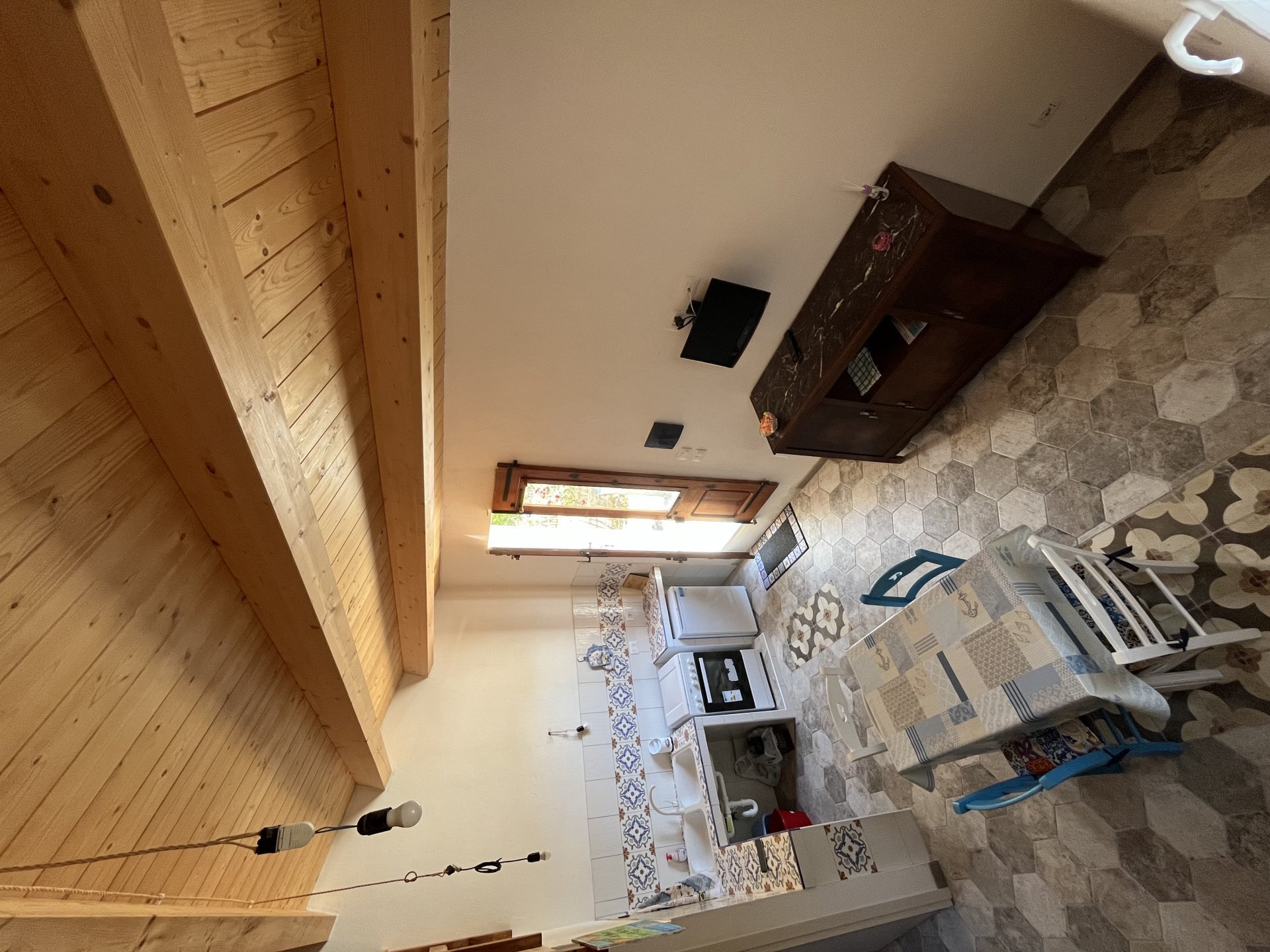 Img 69e5e4e6794dd4 64088180