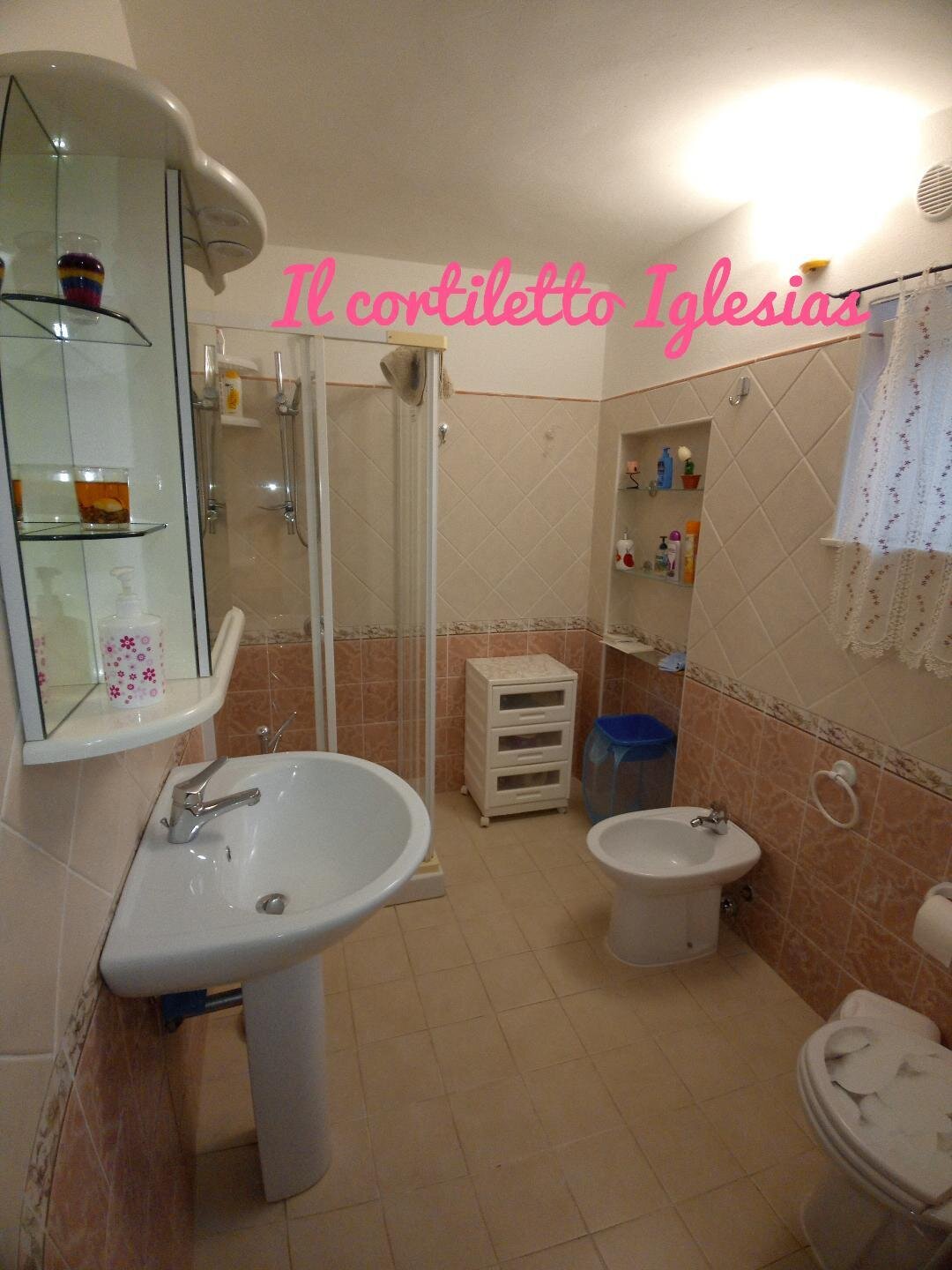 Img 69a1664f73f7f7 29297245