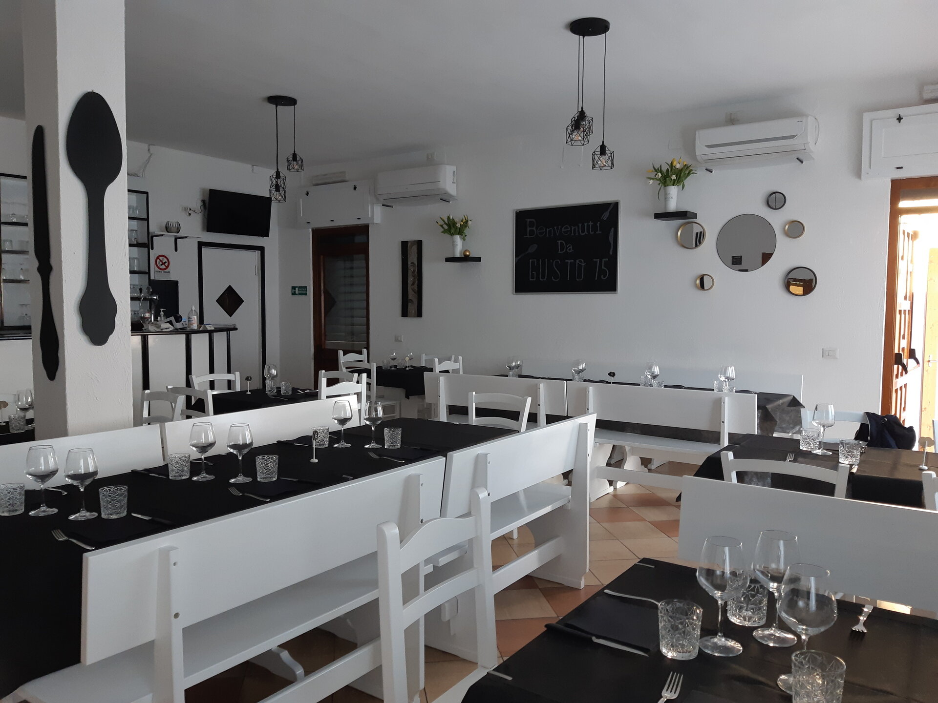 Img 69692616de2827 62124807