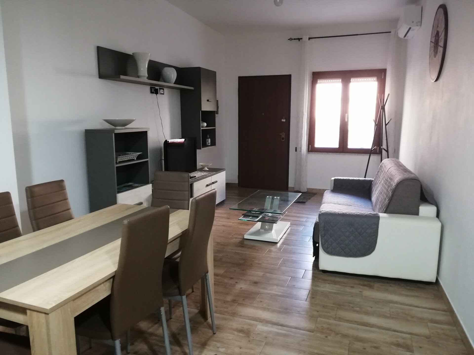 Img 696e4e0d5bad53 04592784