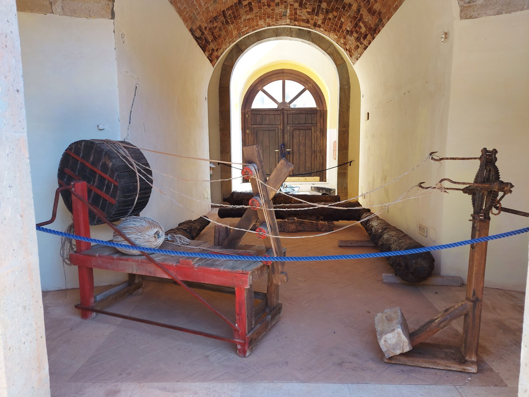 Img 69a946ac25f2f0 87054173