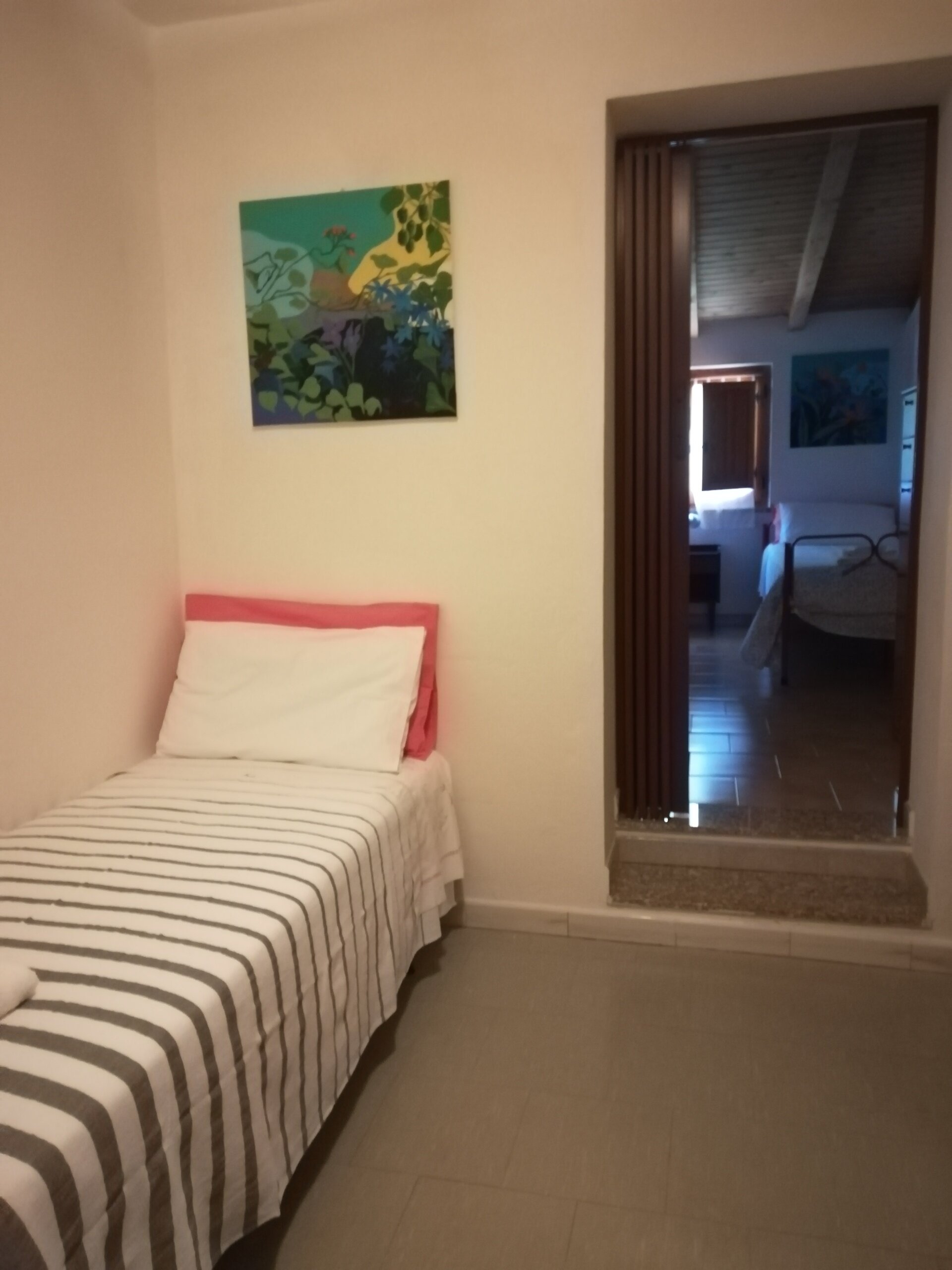 Img 6974ee9bd9cd16 84534278