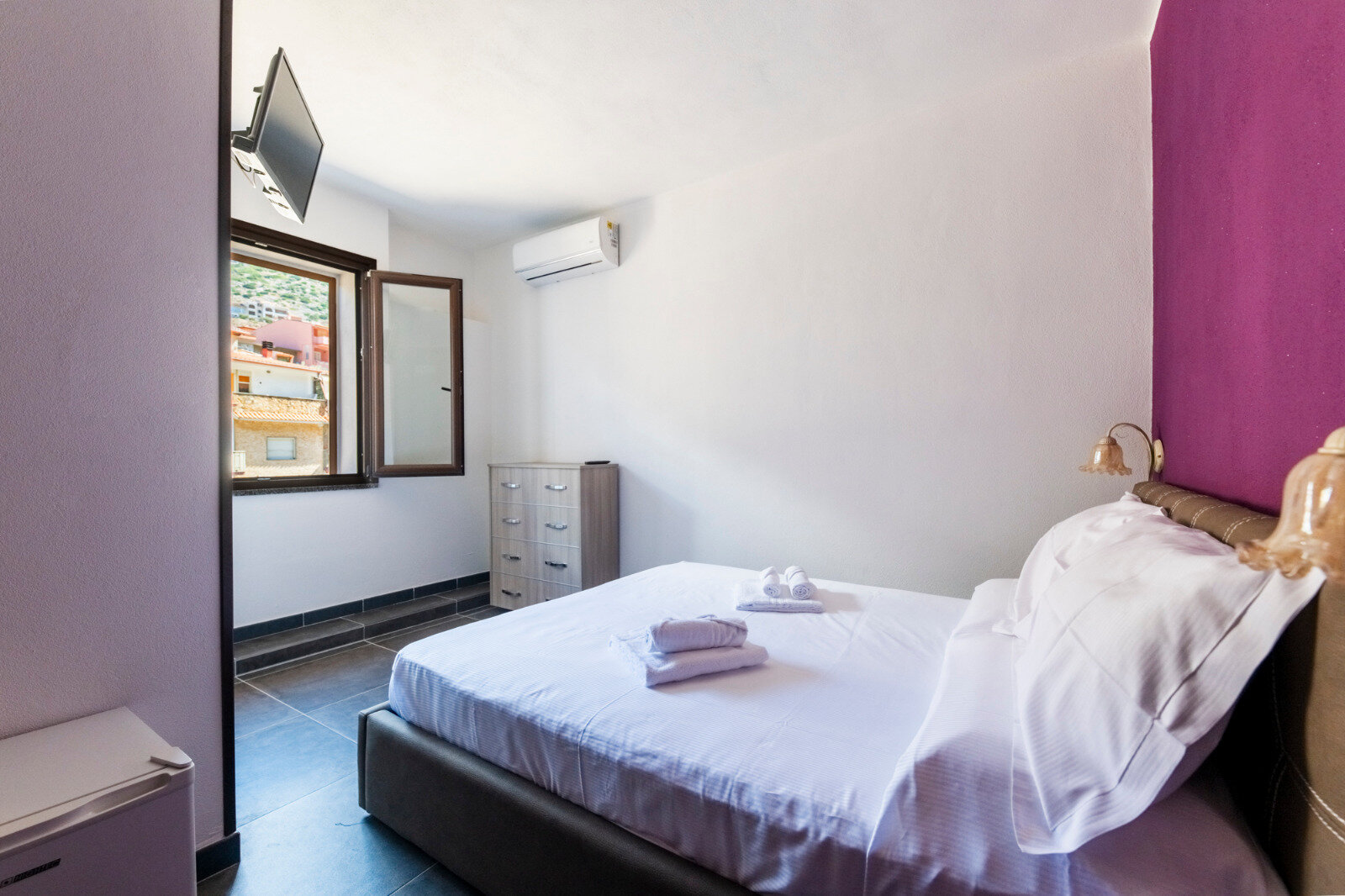 Img 697a2a85d470e6 52424044